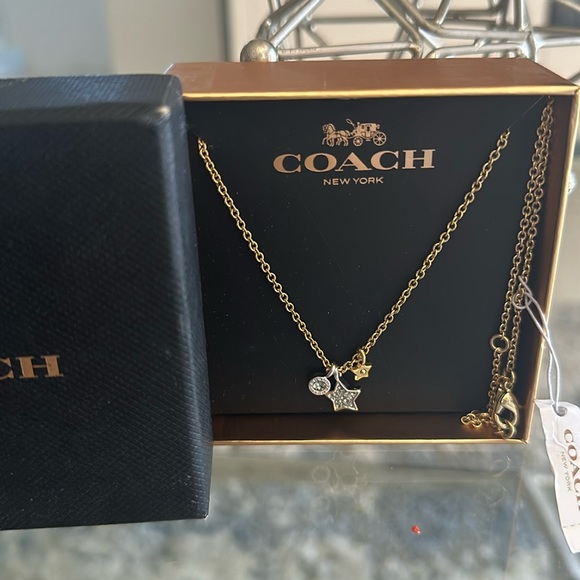 Coach necklace that contains two stars - Picture 1 of 1